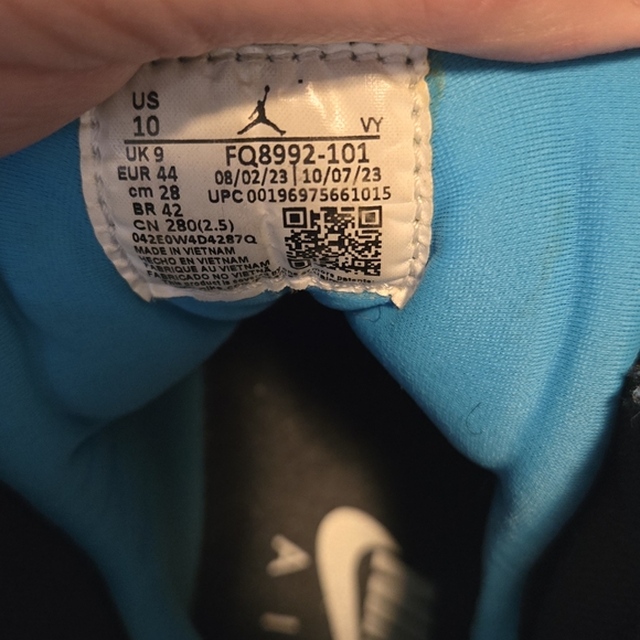 Nike Jordan 9 Retro (2024) Powder Blue - Picture 5 of 8